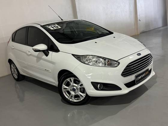FORD FIESTA 1.6 SE HATCH 16V FLEX 4P MANUAL FORD FIESTA 1.6 SE HATCH 16V FLEX 4P MANUAL